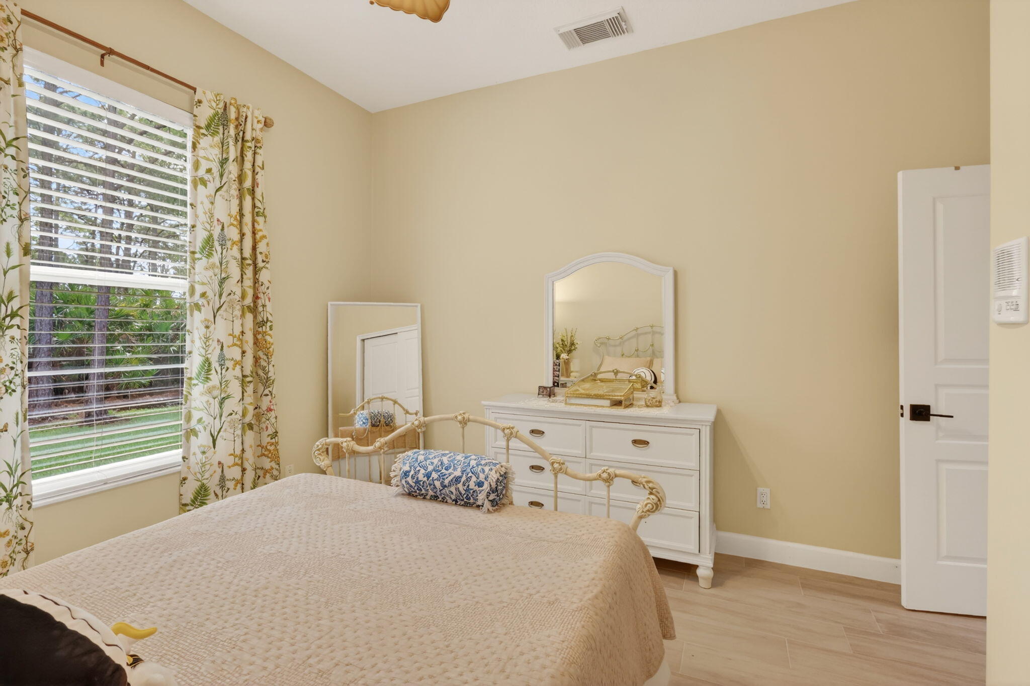 Vineyards - Residential