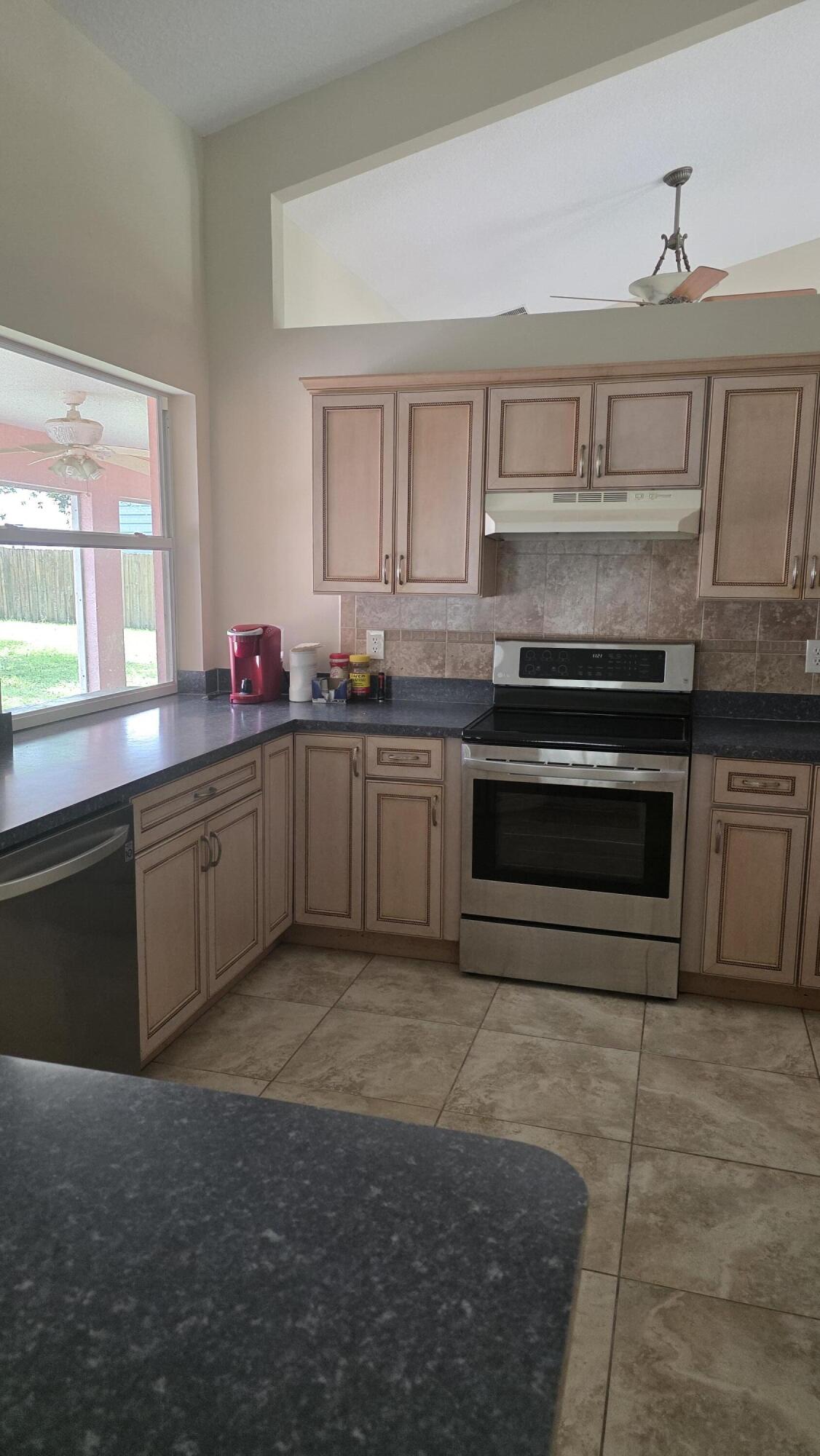 2001 SW Salvatierra Boulevard