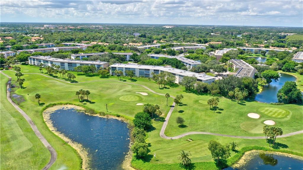 WYNMMOR-VILLAGE - Residential