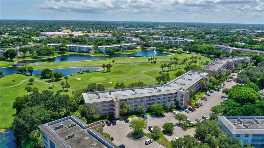 WYNMMOR-VILLAGE - Residential