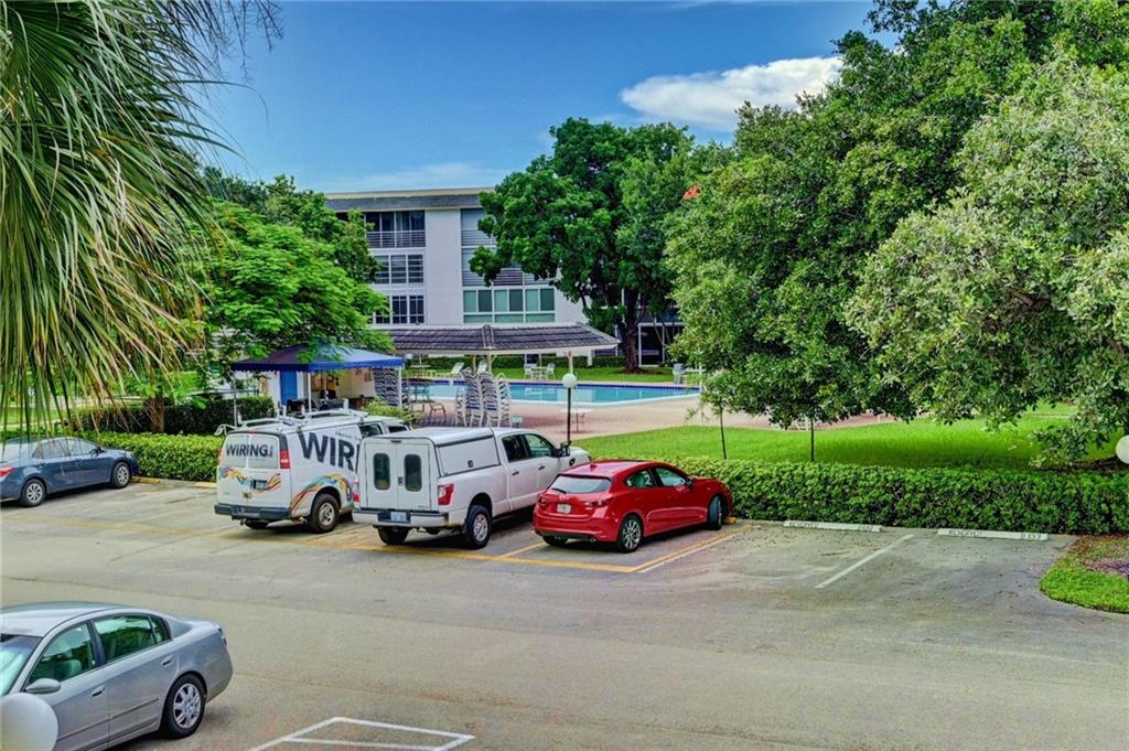 WYNMMOR-VILLAGE - Residential