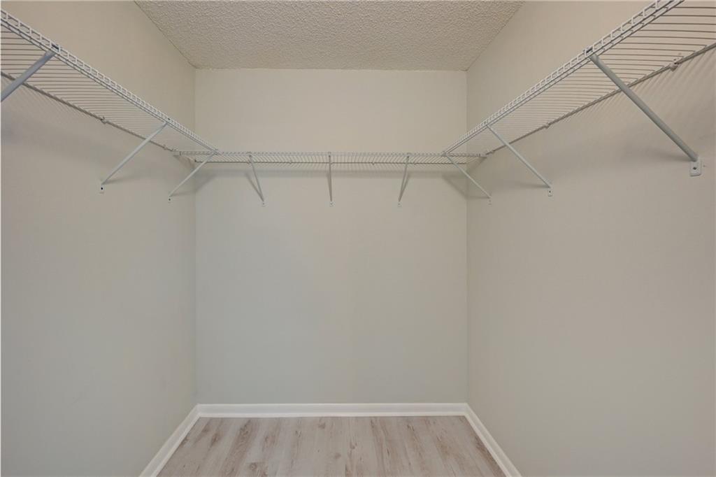 WYNMMOR-VILLAGE - Residential