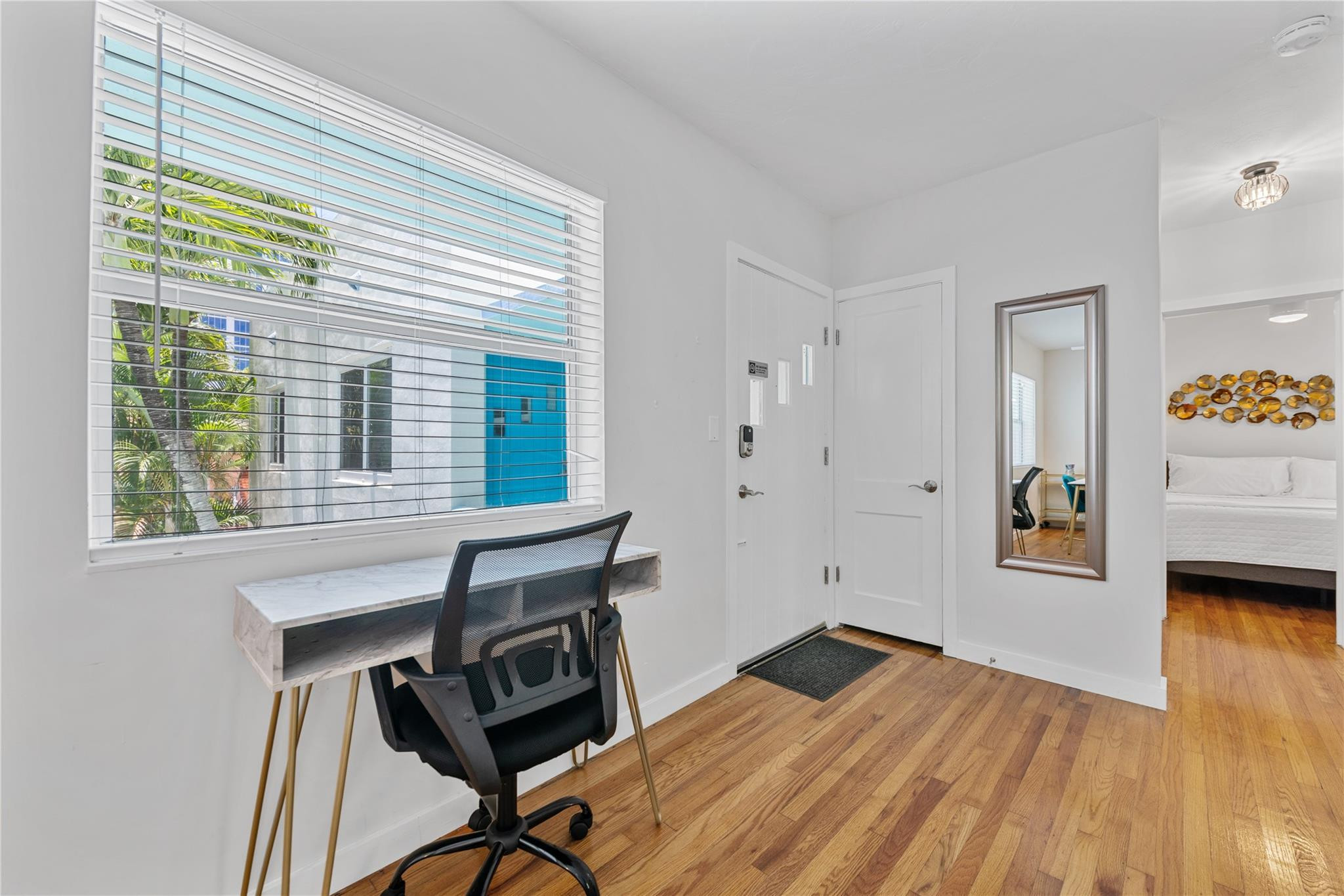 BREAKERS SEVILLE CO-OP - Residential Lease