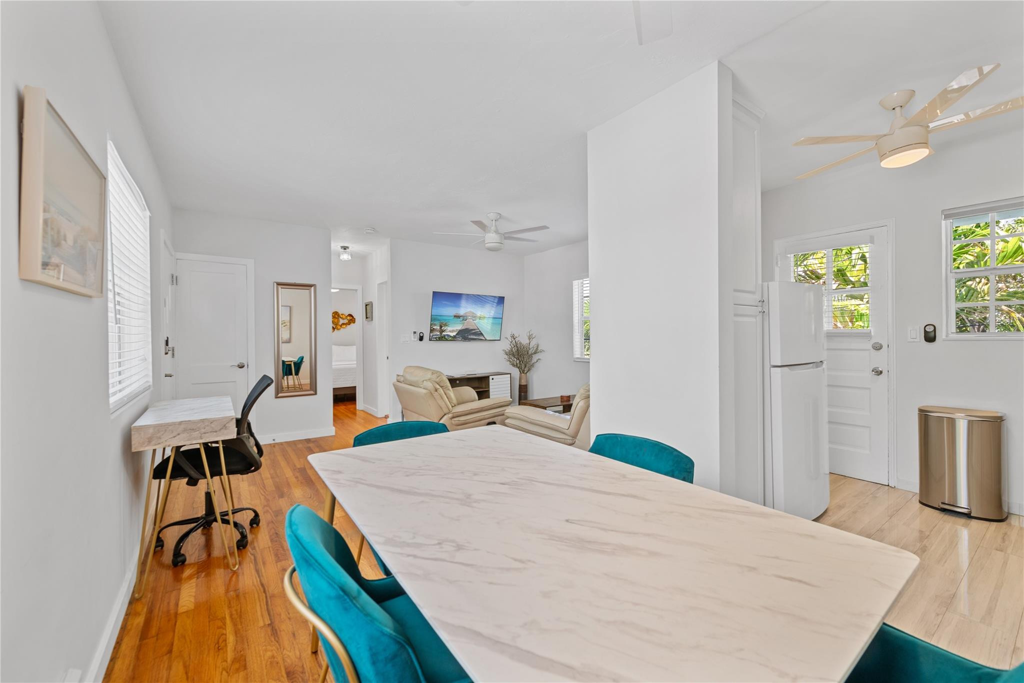 BREAKERS SEVILLE CO-OP - Residential Lease