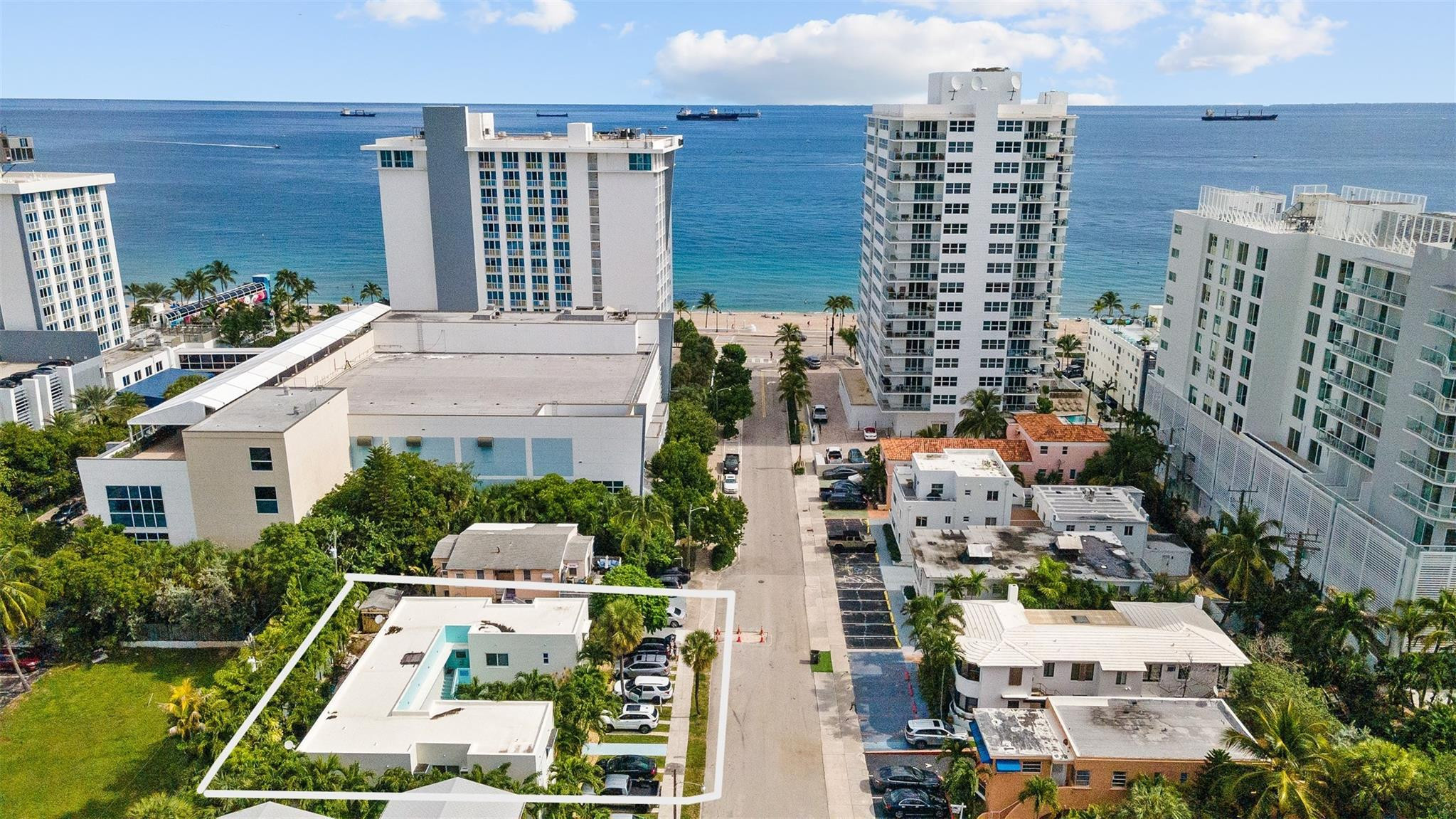 BREAKERS SEVILLE CO-OP - Residential Lease