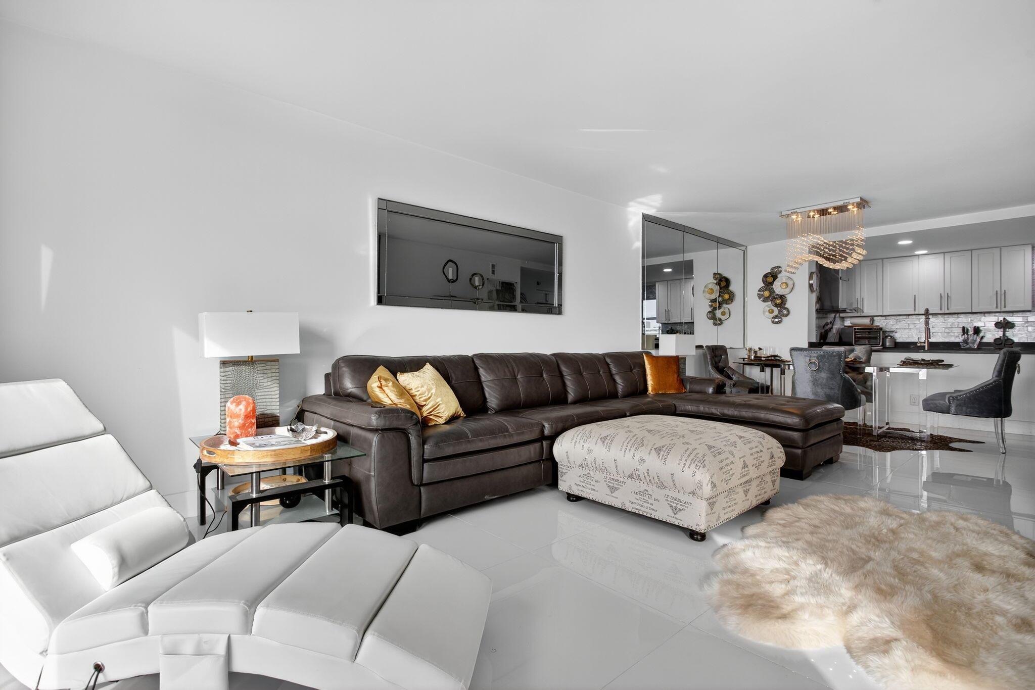 SEACREST TOWERS CONDO - Residential Lease