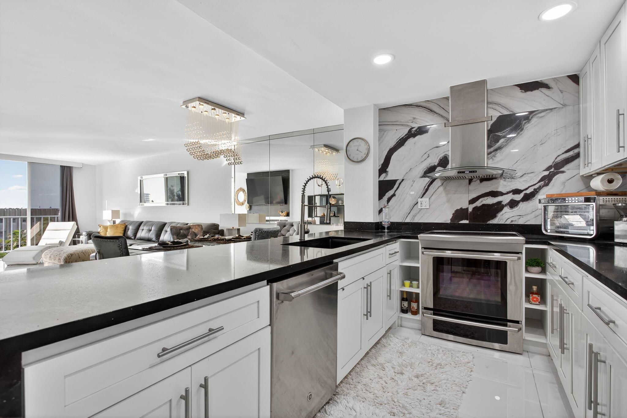 SEACREST TOWERS CONDO - Residential Lease