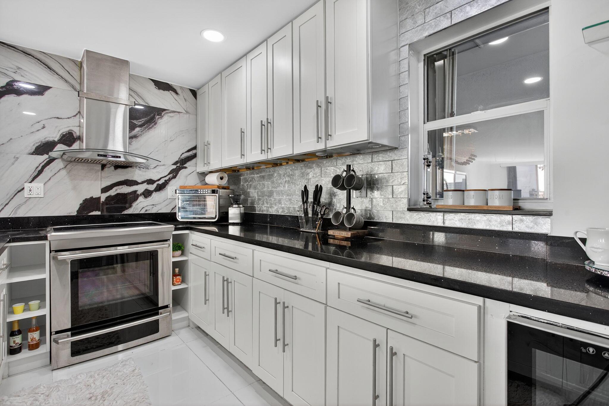 SEACREST TOWERS CONDO - Residential Lease