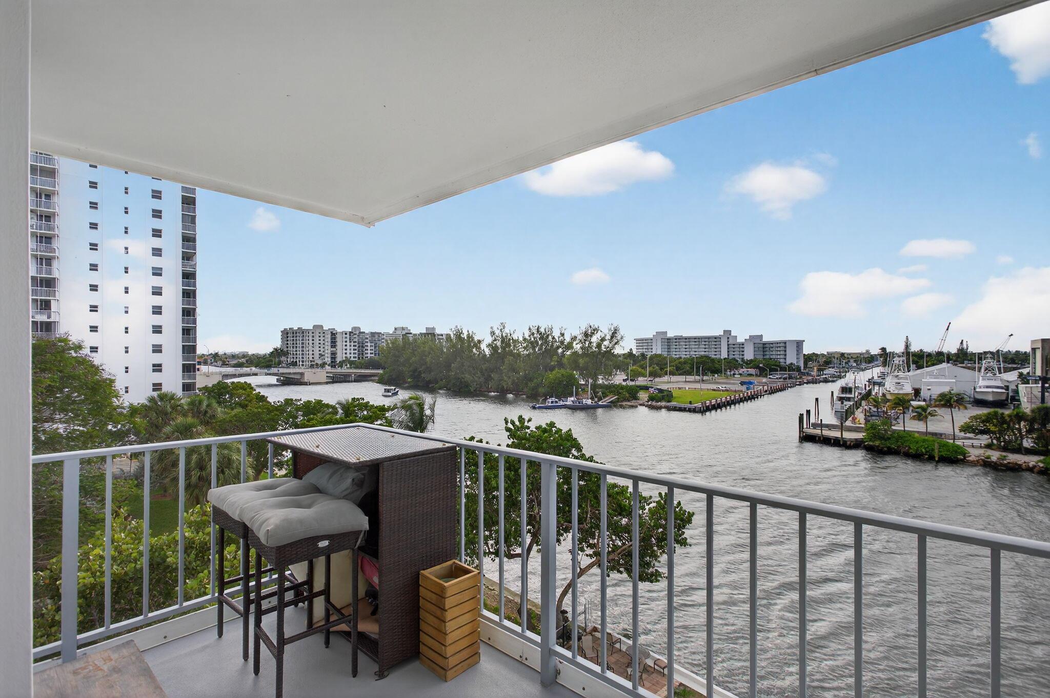 SEACREST TOWERS CONDO - Residential Lease