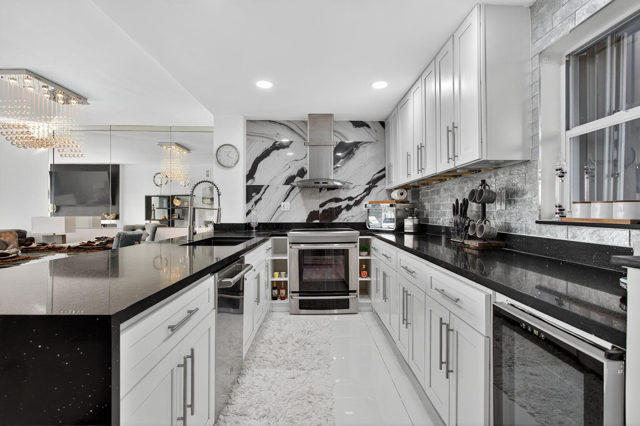 SEACREST TOWERS CONDO - Residential Lease