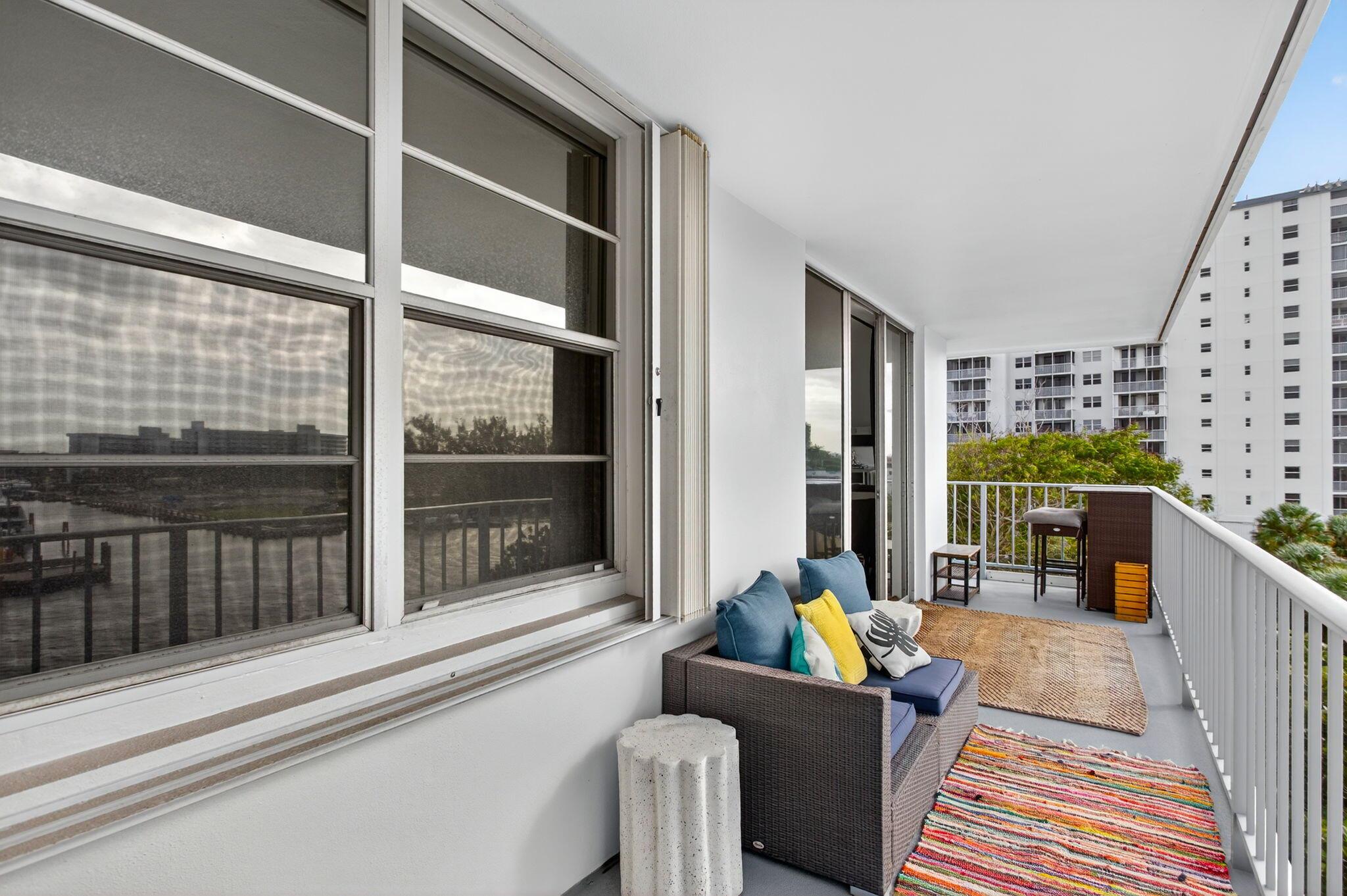 SEACREST TOWERS CONDO - Residential Lease