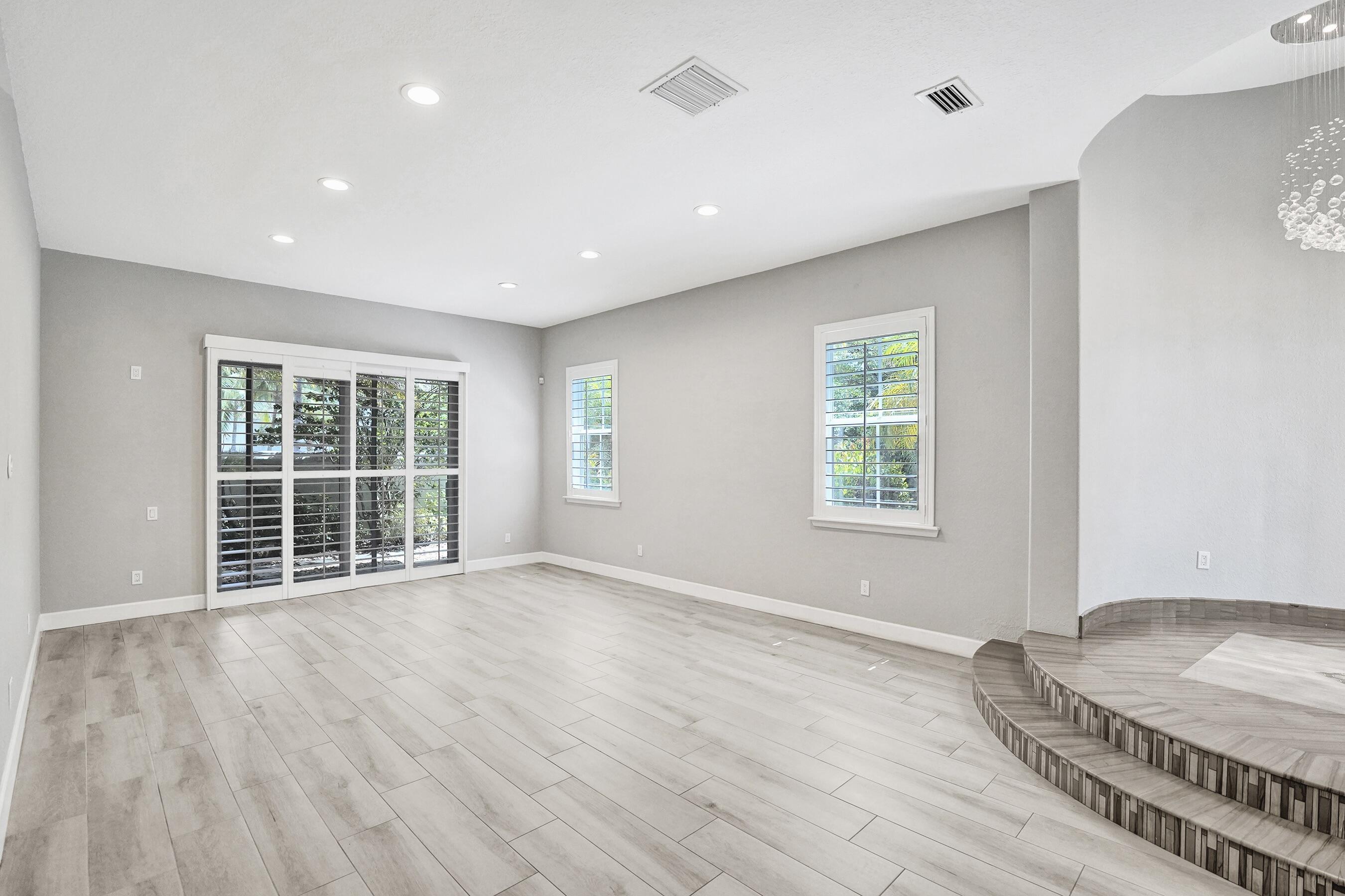 THREE ISLANDS 3RD SECTION - Residential