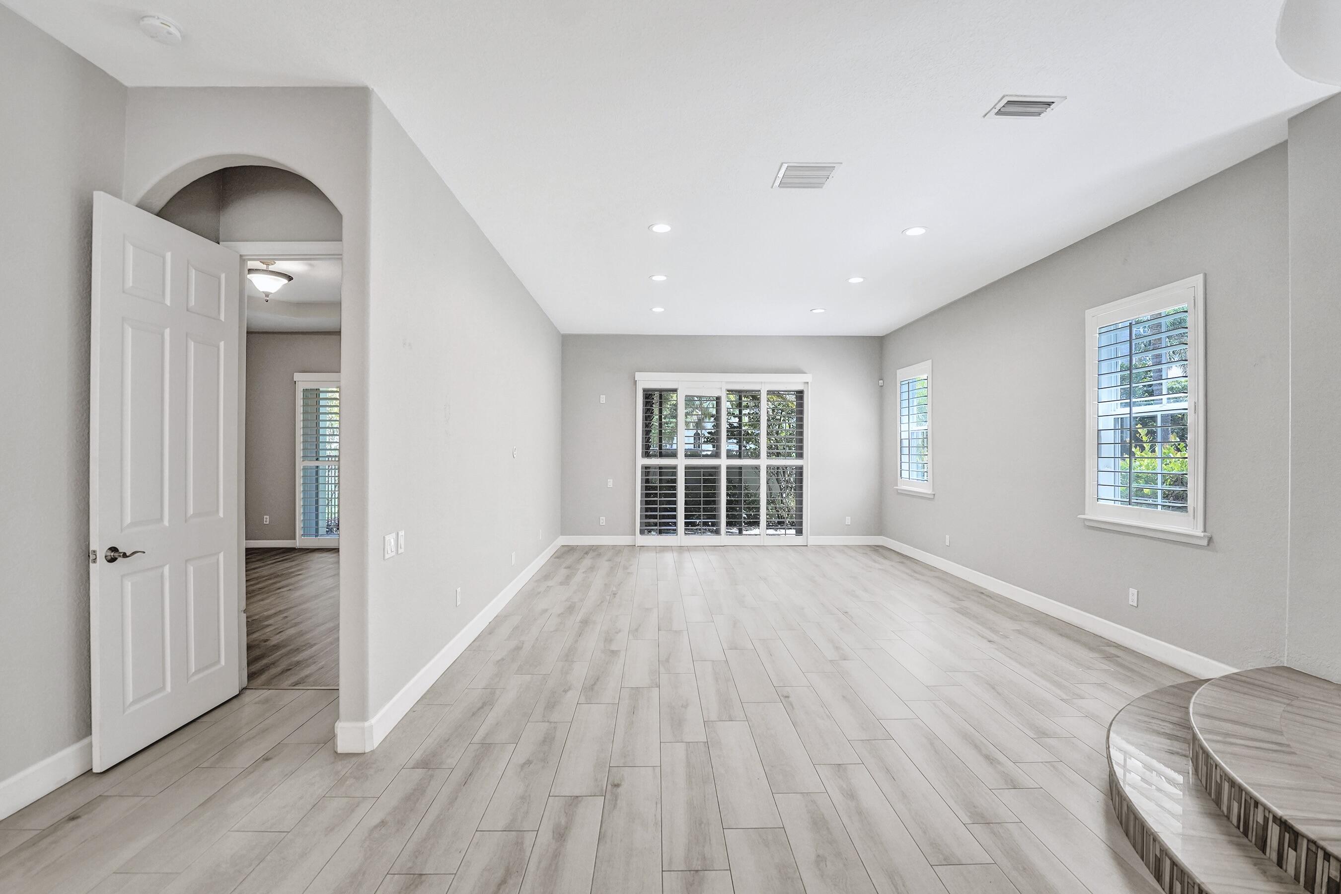 THREE ISLANDS 3RD SECTION - Residential