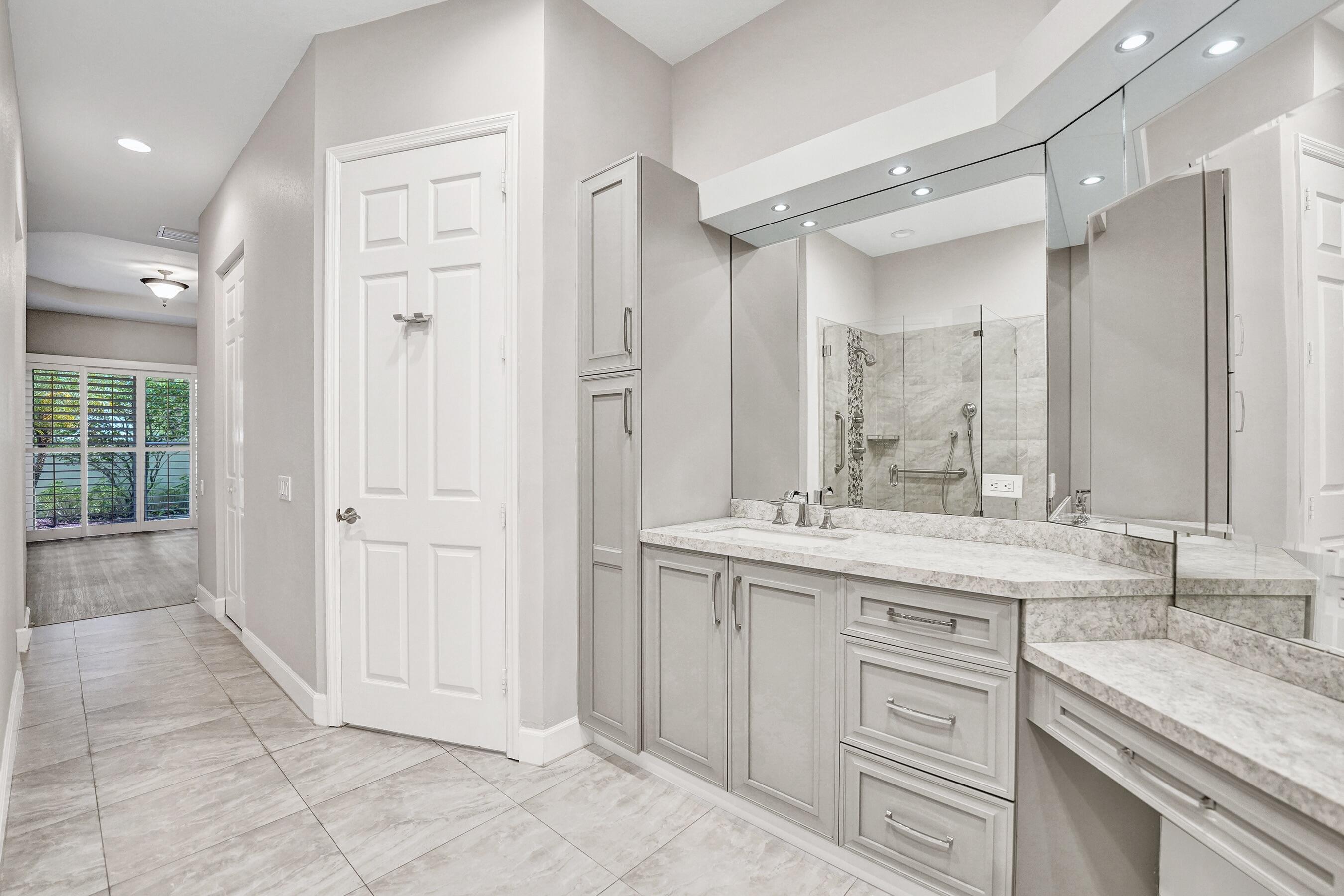 THREE ISLANDS 3RD SECTION - Residential