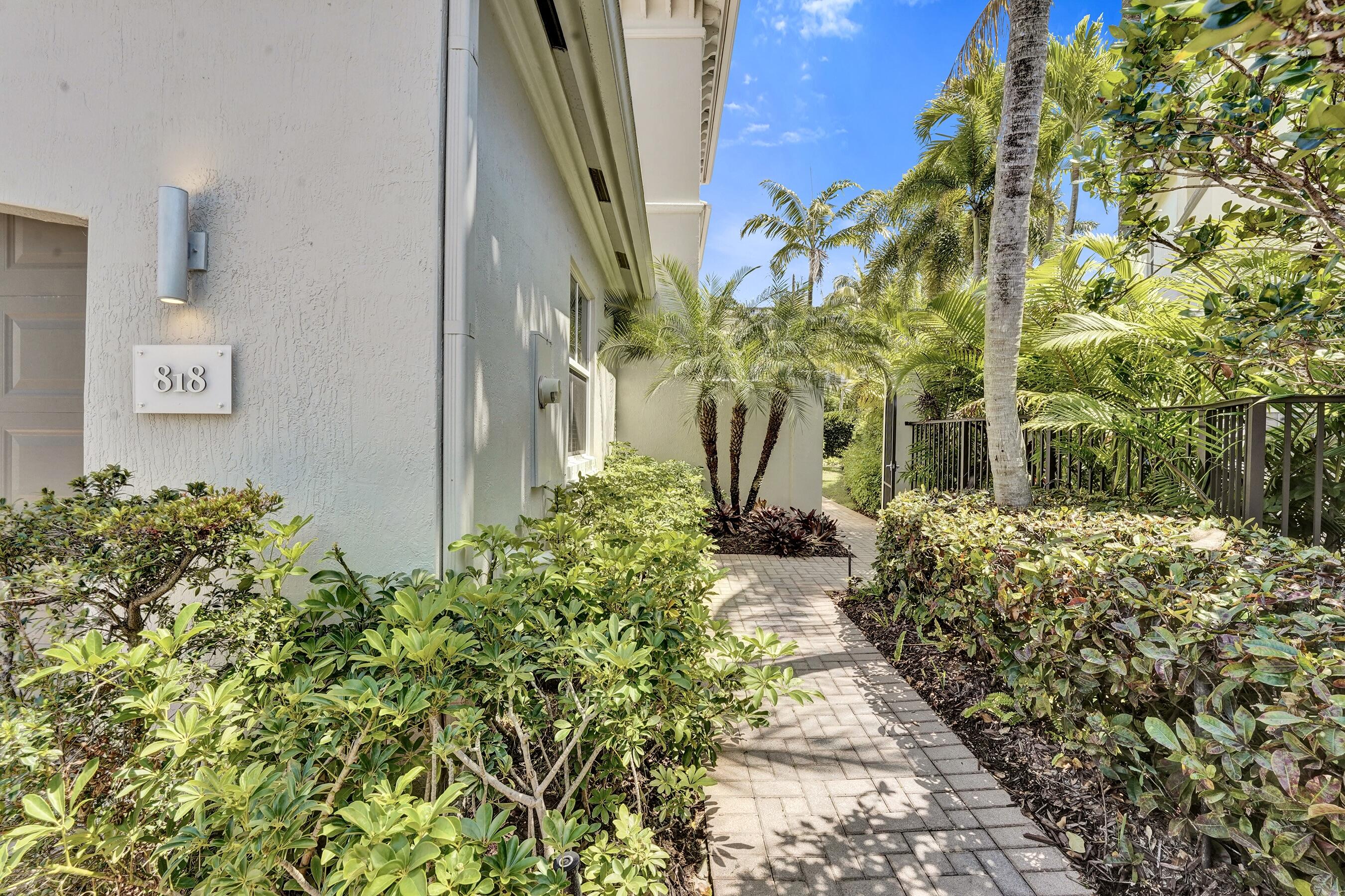 THREE ISLANDS 3RD SECTION - Residential