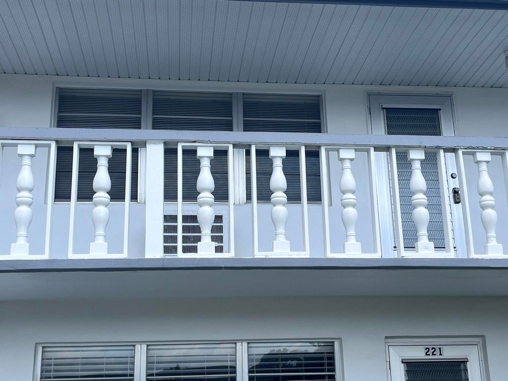 Photo of 234 Camden J #234, West Palm Beach, FL 33417 (MLS # R11165374)