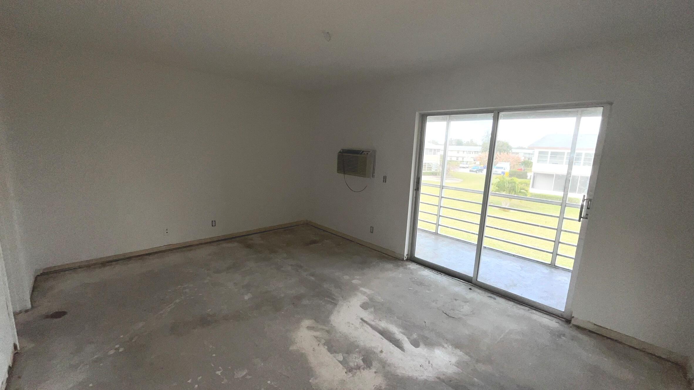 CAMDEN CONDOS - Residential