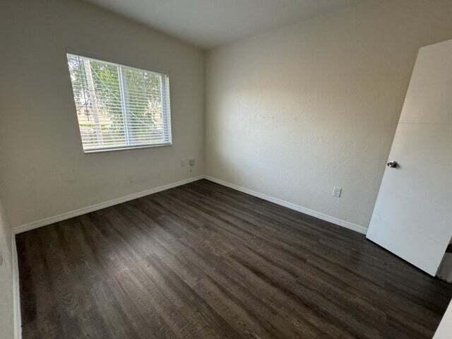 SUNSET PALM VILLAS CONDO - Residential