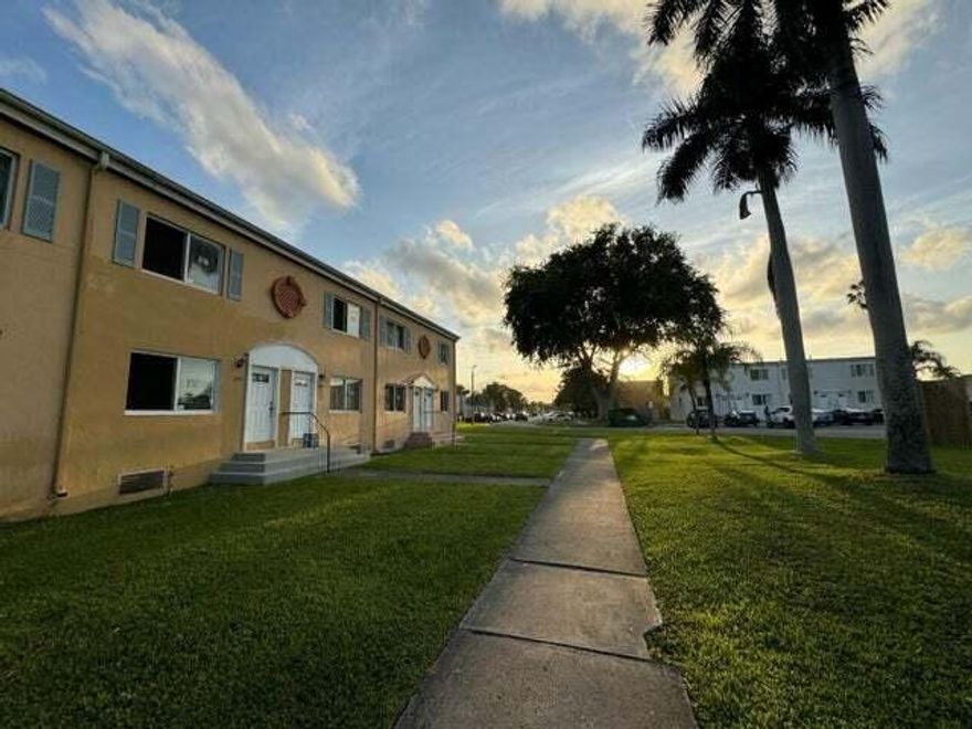 Welcome to this charming 2 bedroom, 1 bath townhome located in the desirable Sunset Palm Villas community. This well-maintained unit offers a functional layout with comfortable living spaces and plenty of natural light throughout.  Ideally situated near major highways, shopping, dining, and schools, this home presents a great opportunity for homeowners or investors alike. Don't miss the chance to make it yours!