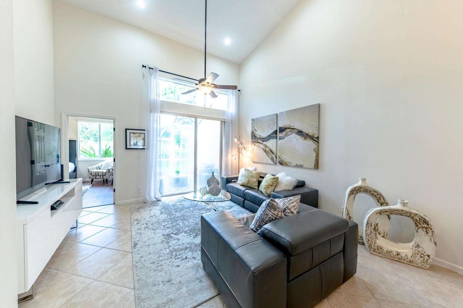 5658 NW 125th Avenue