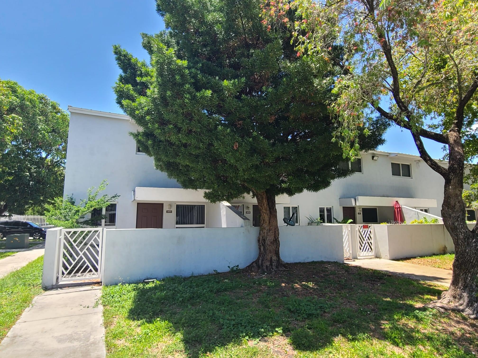 1977 NW 5th Pl 408