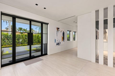 Tiny photo for 2401 Spanish River Road, Boca Raton, FL 33432 (MLS # B26070758)