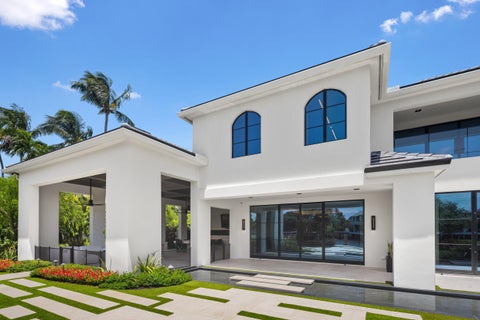 Tiny photo for 2401 Spanish River Road, Boca Raton, FL 33432 (MLS # B26070758)