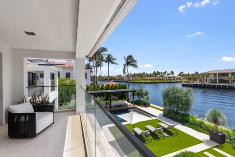 Tiny photo for 2401 Spanish River Road, Boca Raton, FL 33432 (MLS # B26070758)