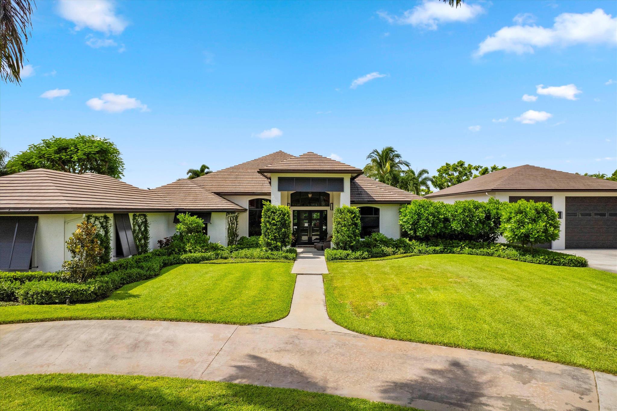 PADDOCK PARK 2 OF WELLING - Residential