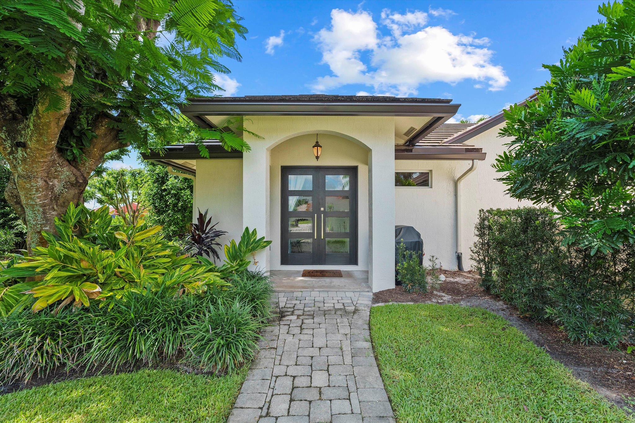 PADDOCK PARK 2 OF WELLING - Residential