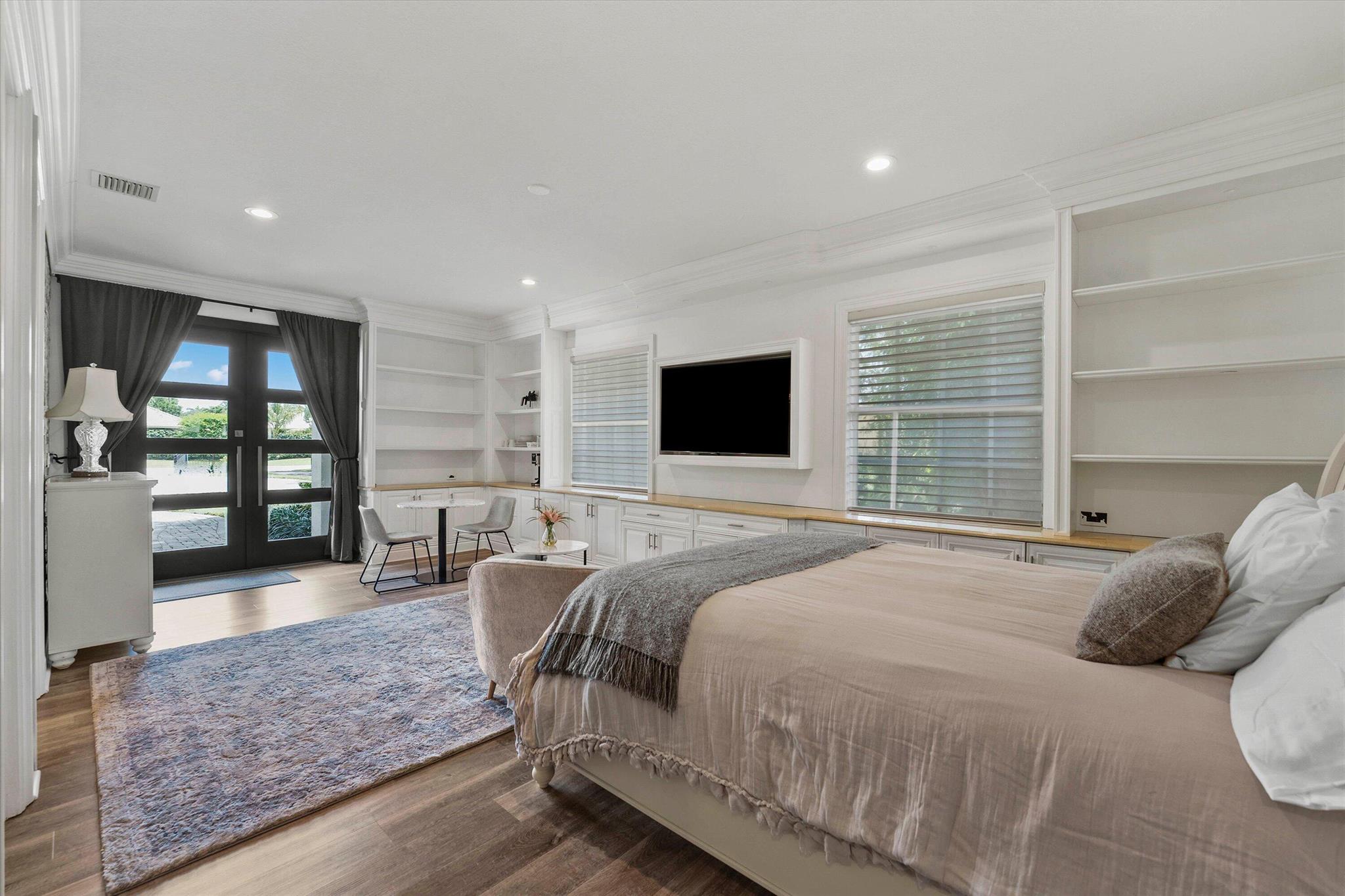 PADDOCK PARK 2 OF WELLING - Residential