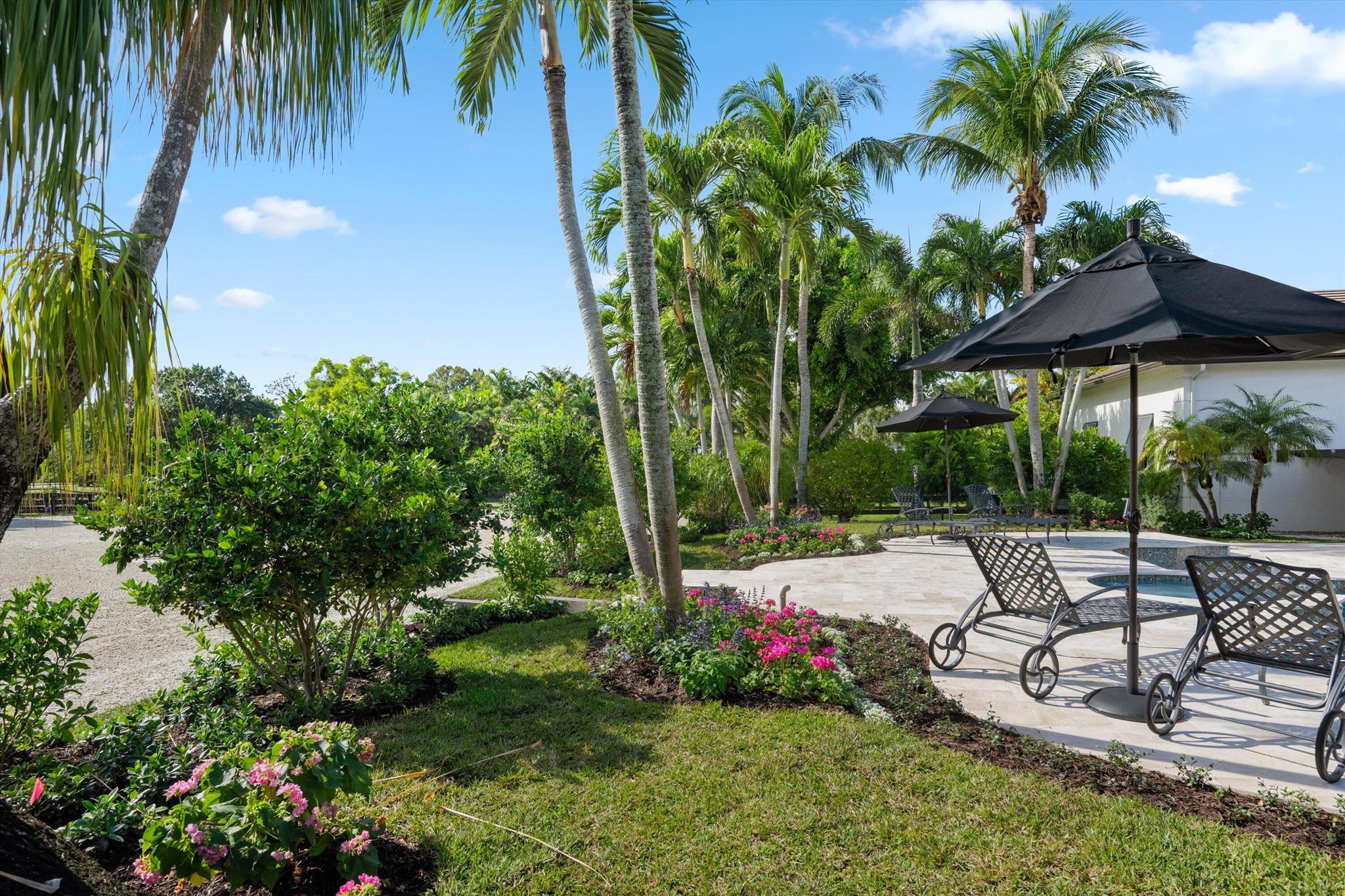 PADDOCK PARK 2 OF WELLING - Residential