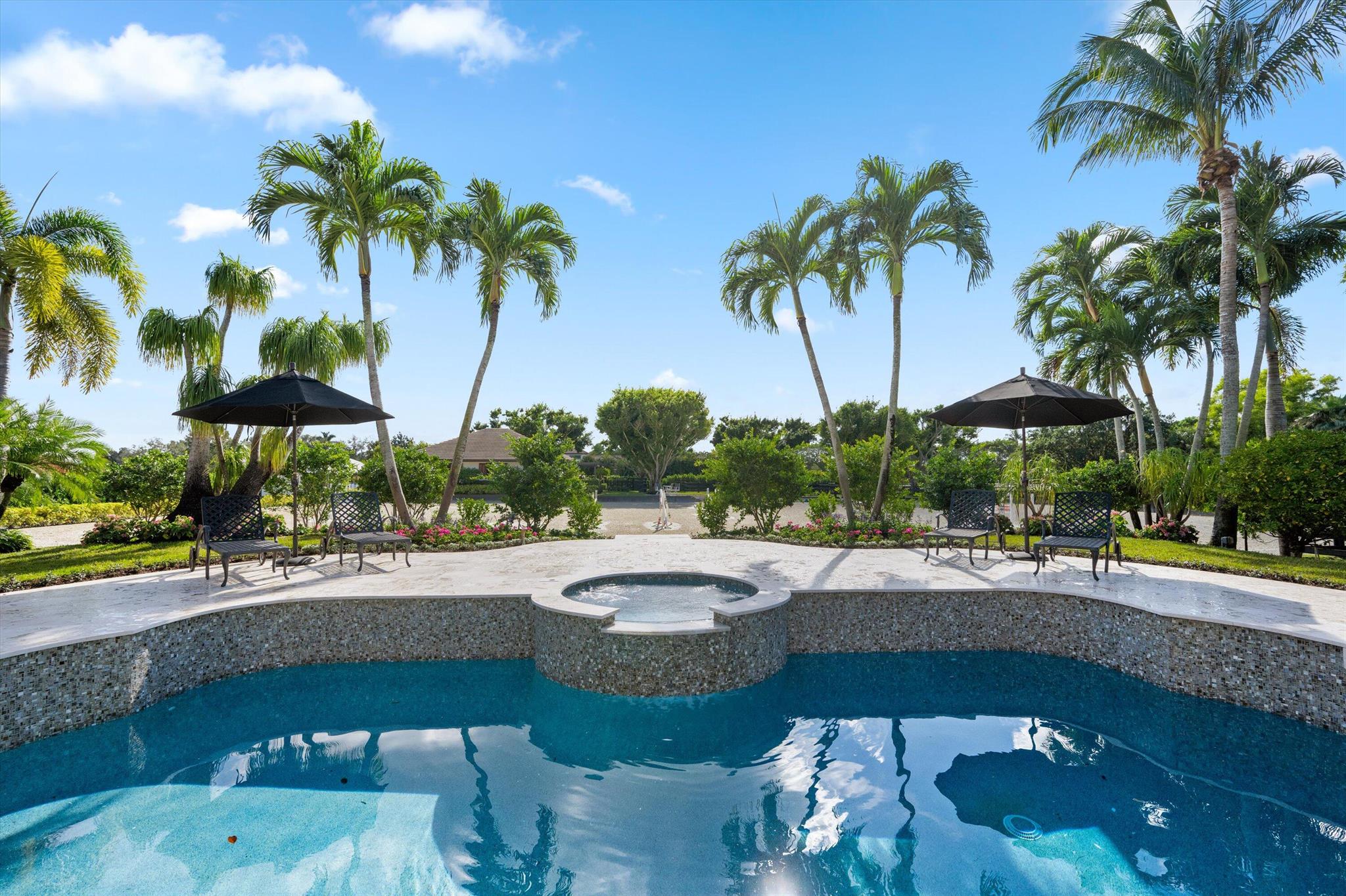 PADDOCK PARK 2 OF WELLING - Residential