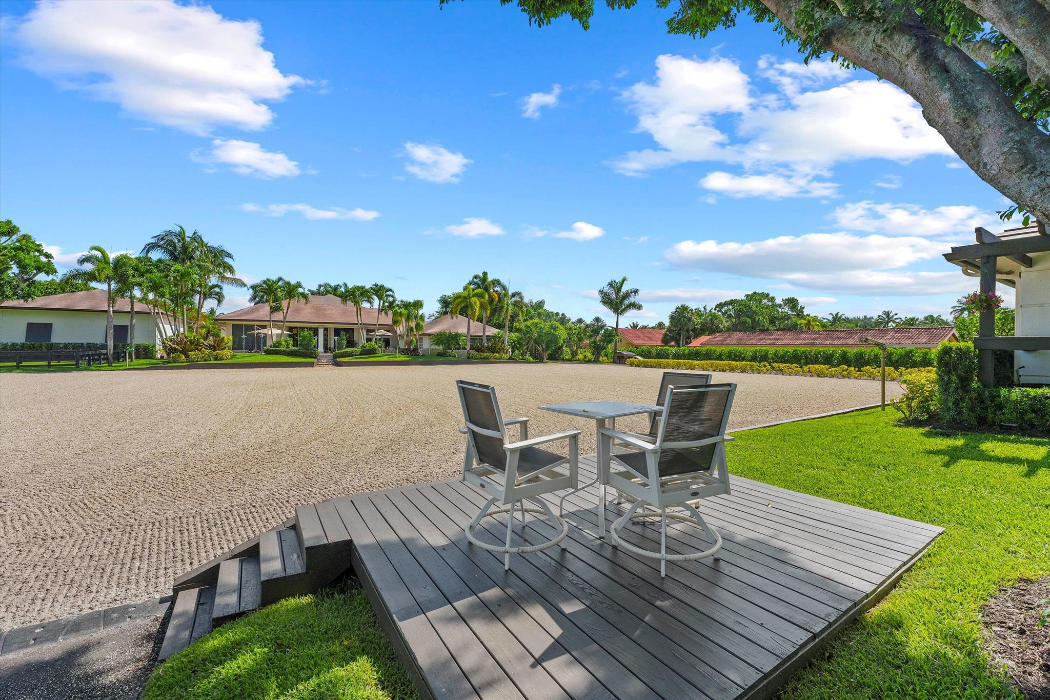 PADDOCK PARK 2 OF WELLING - Residential