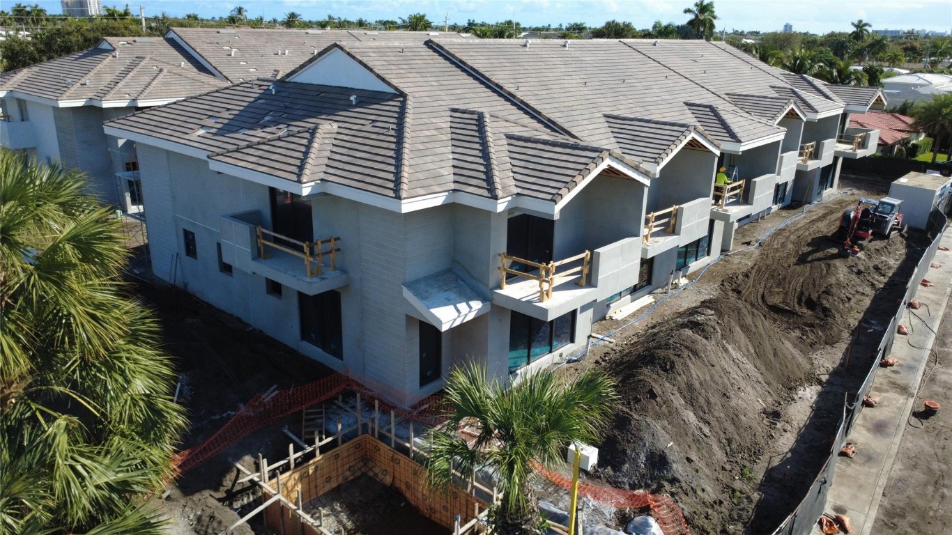 NUVO Lighthouse Point - Residential