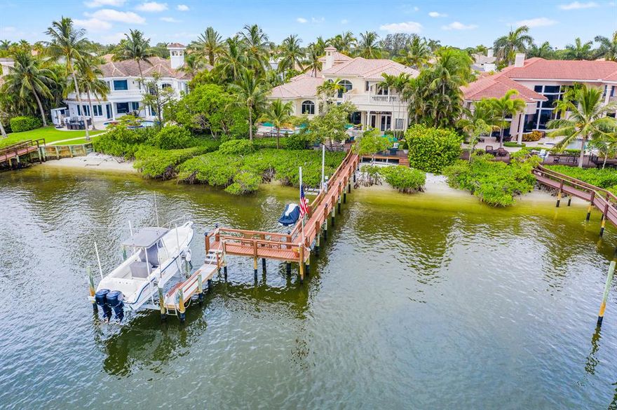 COME SEE THIS CASSEEKEY ISLAND GEM! This sought-after location in one of Jupiter's top selling, non-mandatory club, communities is a private enclave of 63 homes on navigable salt water. Jonathans Landing has a 24 hour manned gate and endless club amenities. Close to all Jupiter has to offer; restaurants, shops and some of the finest beaches in Palm Beach County. This Traditional style home sits on 100 ft of waterfrontage, complete with 4 bedrooms, 6.5 bathrooms, large ground floor master suite with His/Hers closets, den, kitchen, remodeled in 2018 with top of the line appliances. Exterior Features include a private pool, spa, fire pit, cabana bath, outdoor shower, large deck with custom lighting, 2 covered balconies, 1 open balcony facing West (for the sunset watchers). (See Supplementa