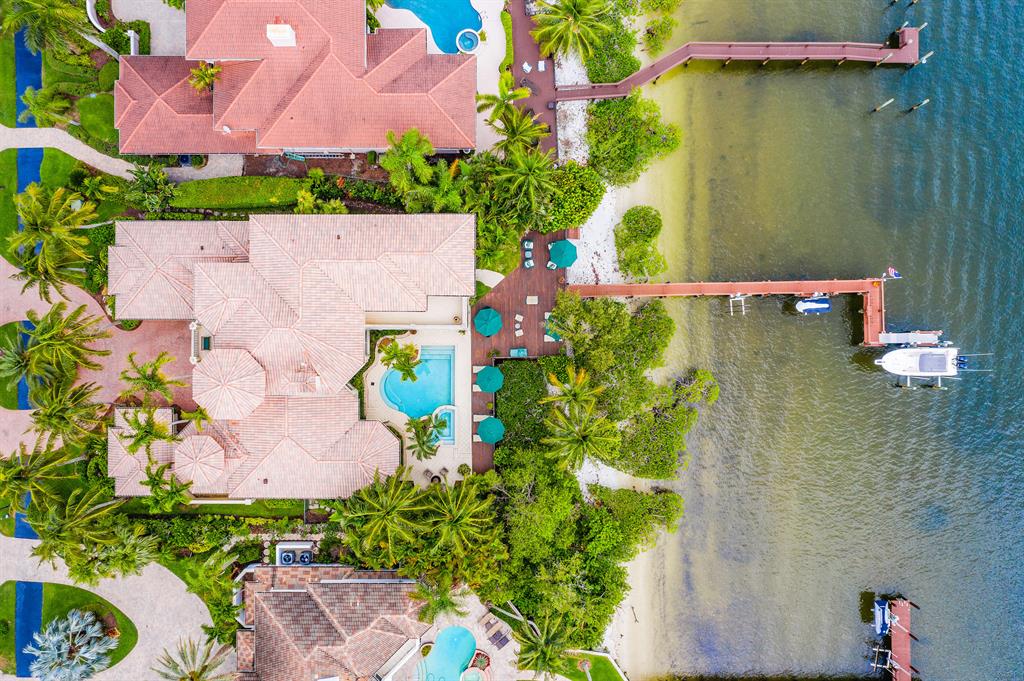 Casseekey Island At Jonat - Residential