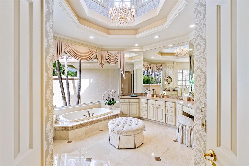 Casseekey Island At Jonat - Residential