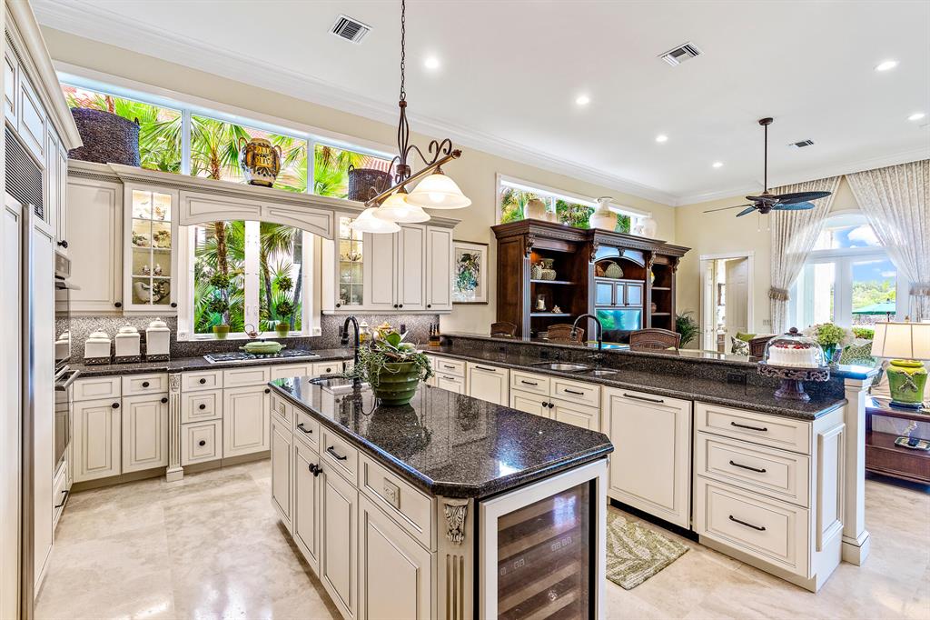 Casseekey Island At Jonat - Residential