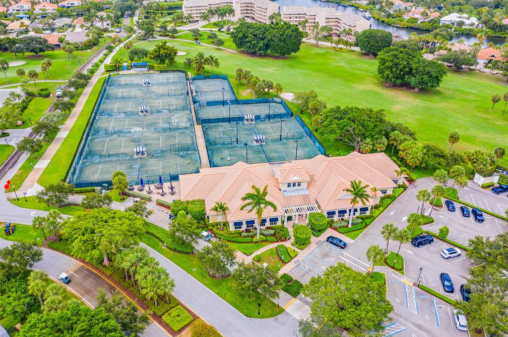 Casseekey Island At Jonat - Residential