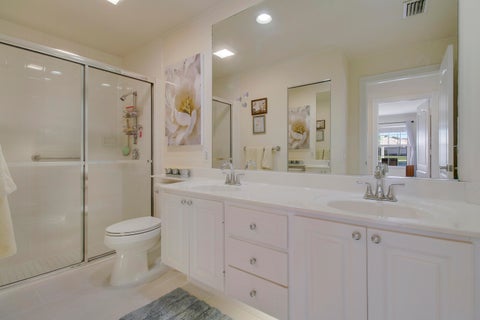 Tiny photo for 925 Magdalena Road, Palm Beach Gardens, FL 33410 (MLS # B26090242)