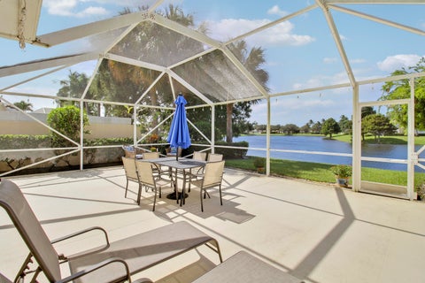 Tiny photo for 925 Magdalena Road, Palm Beach Gardens, FL 33410 (MLS # B26090242)