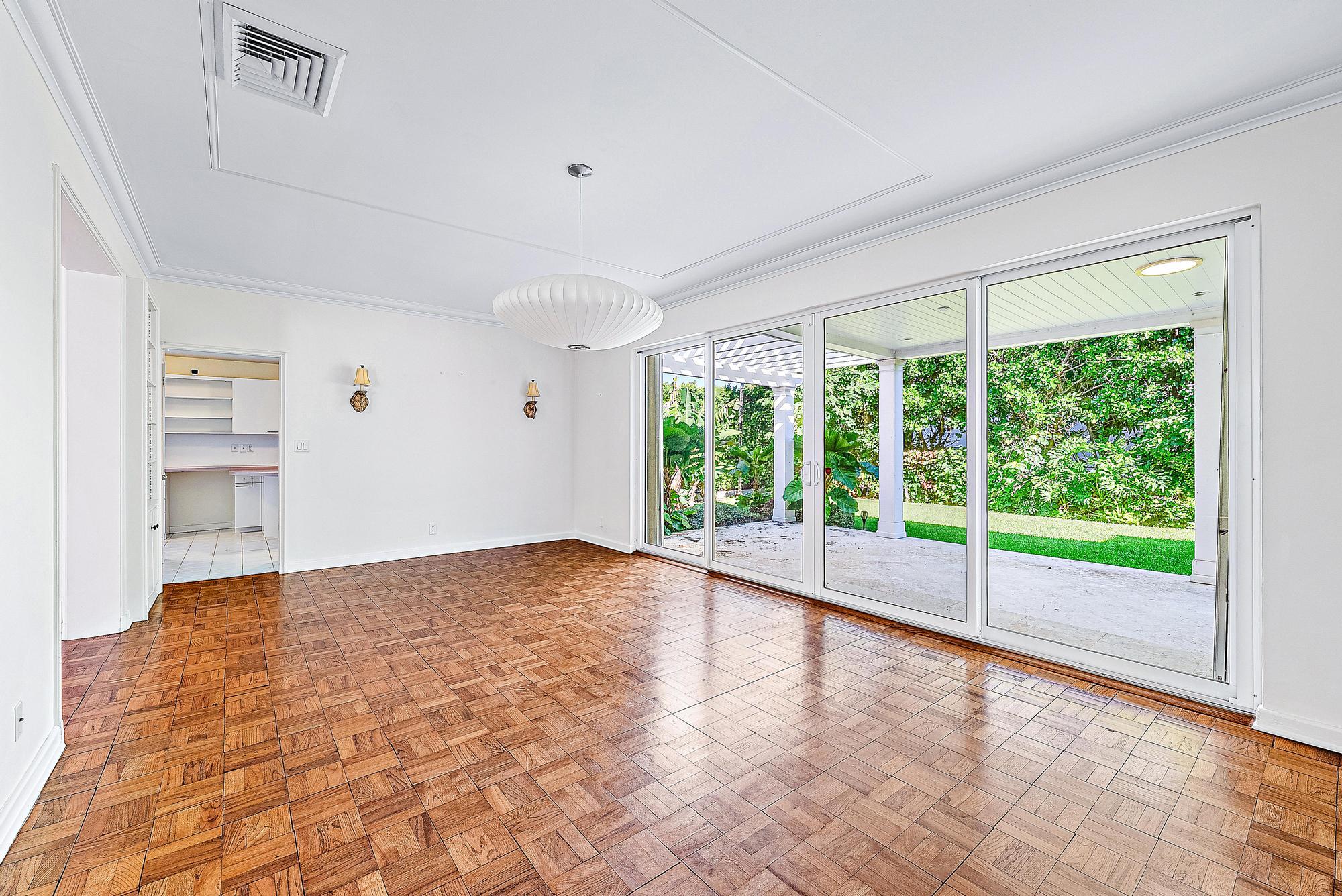 NORTH SHORE - Residential