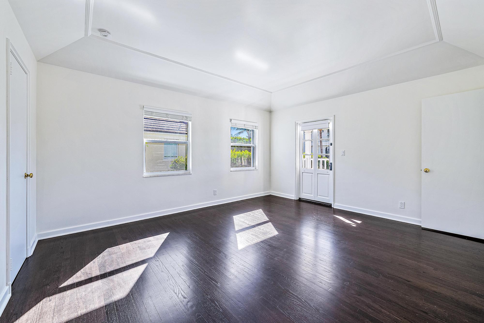 NORTH SHORE - Residential