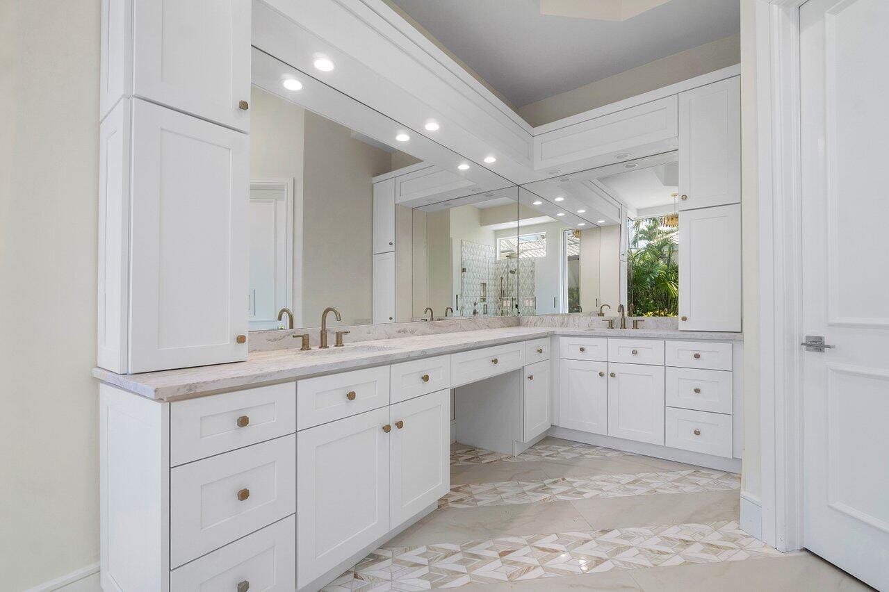 CRYSTAL BAY - Residential Lease