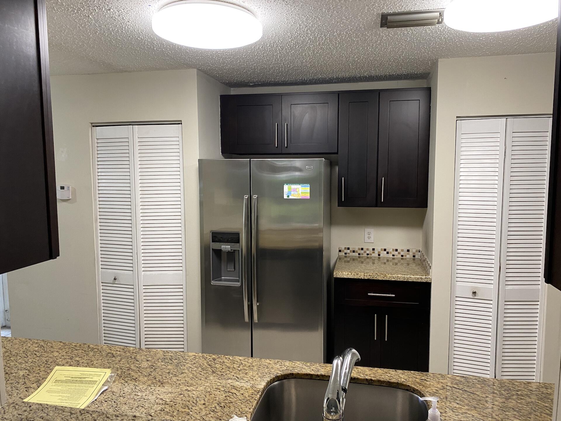 CHATHAM TOWNE AT JACARANDA CONDO - Residential Lease
