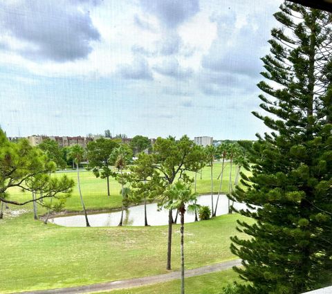 3810 Via Poinciana 605 Lake Worth FL 33467