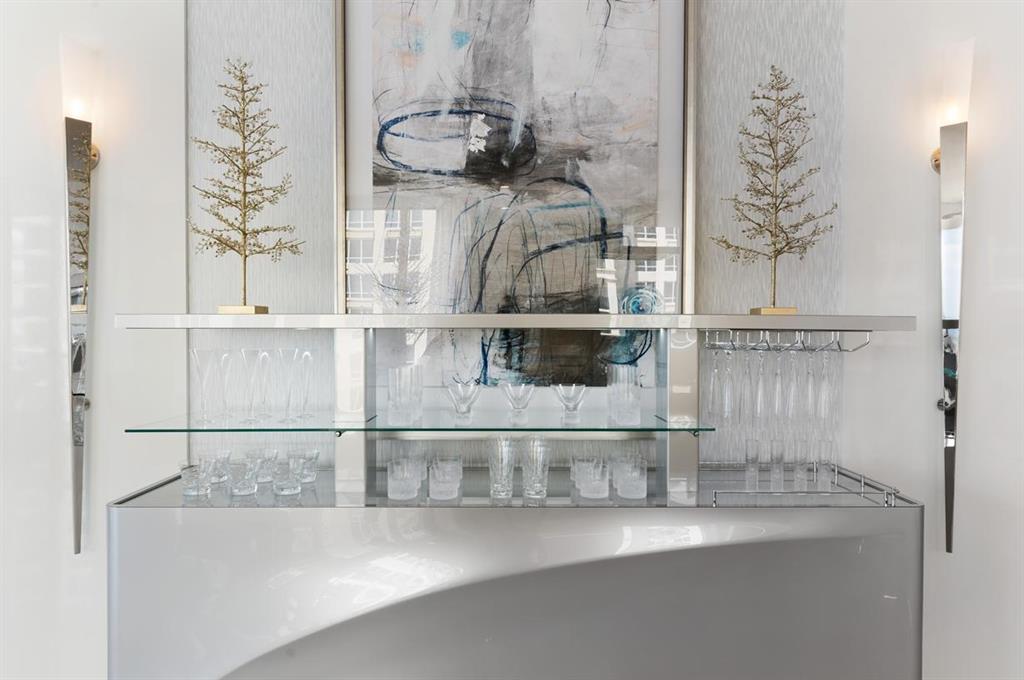 VISTABLUE SINGER ISLAND CONDO - Residential