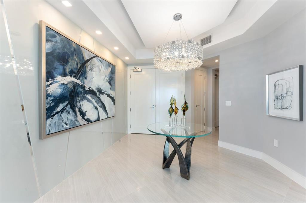 VISTABLUE SINGER ISLAND CONDO - Residential