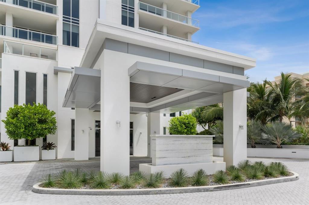 VISTABLUE SINGER ISLAND CONDO - Residential